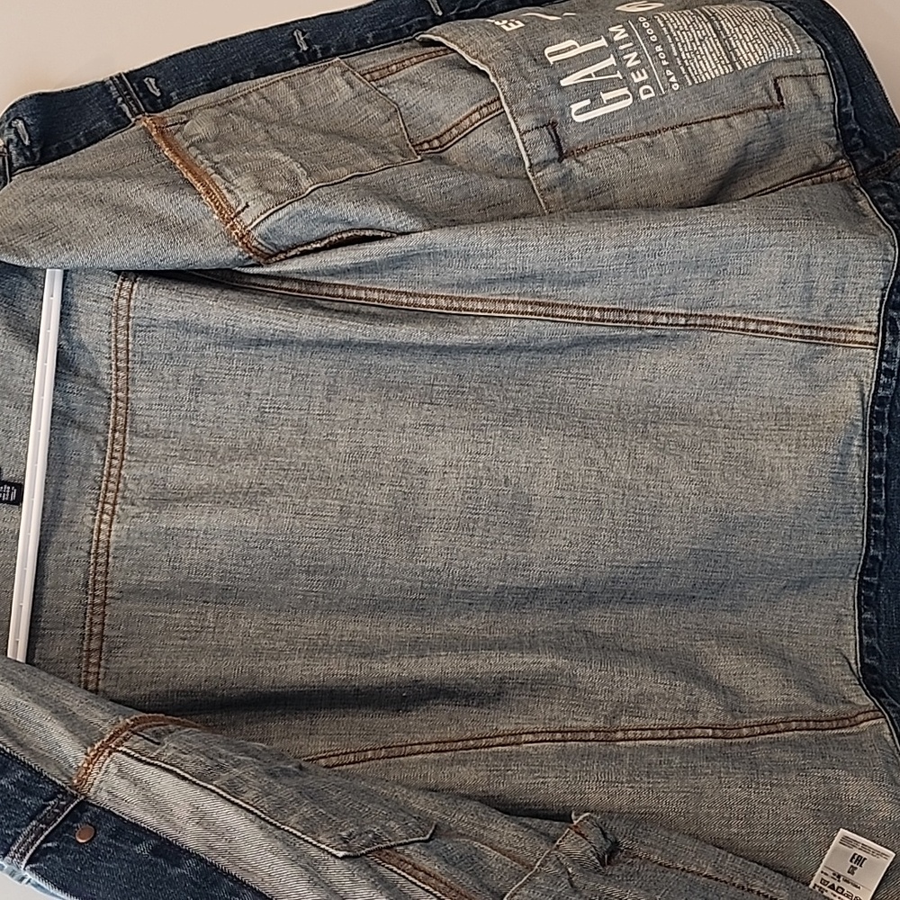 GAP Denim Trucker Jacket  XL - Picture 6 of 6